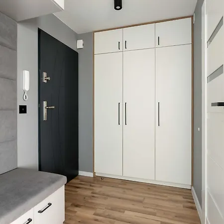 Przytulny Jasny Z Balkonem By Renters